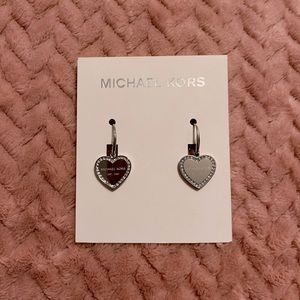Silver Michael Kors heart shaped earrings💖